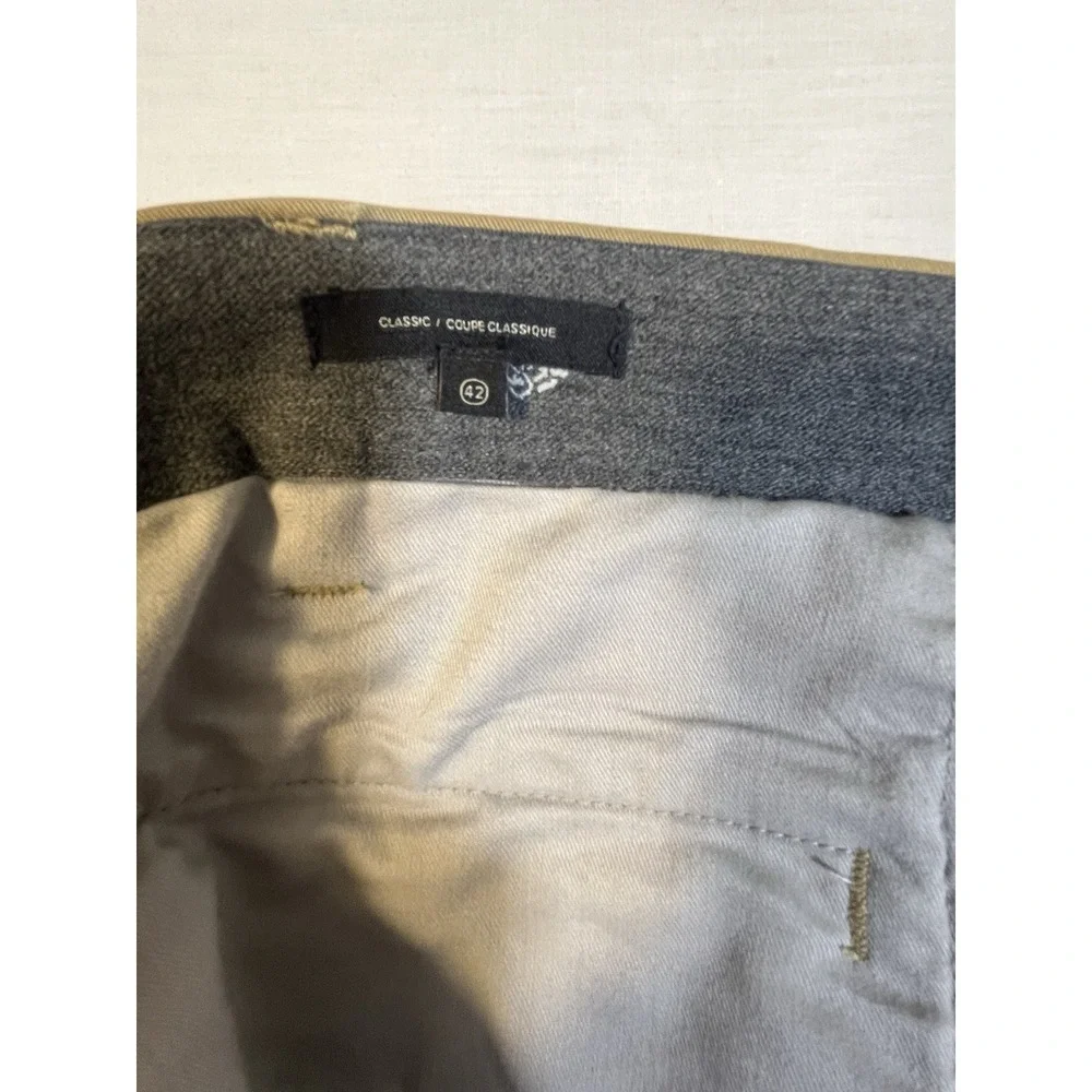 Dockers Workday Khaki Men's 42x30 Classic Fit Stretch Chino Pants Tan Waterless